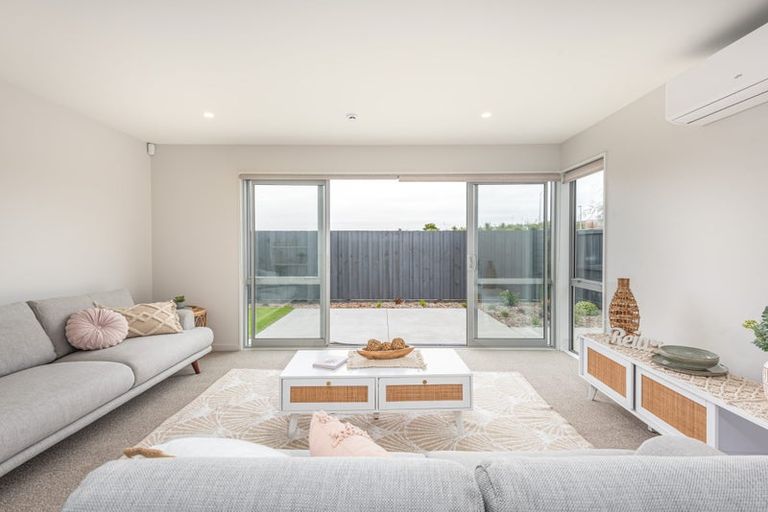 Photo of property in 9 Kakapo Lane, Redwood, Christchurch, 8051