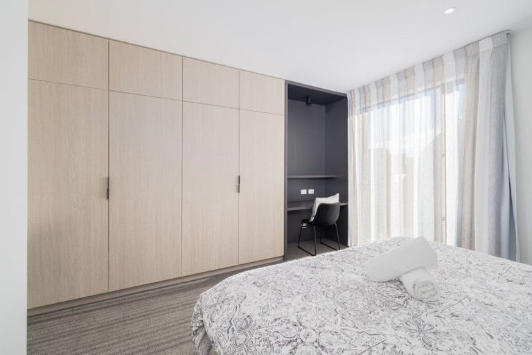 Photo of property in 3/360 Montreal Street, Christchurch Central, Christchurch, 8013