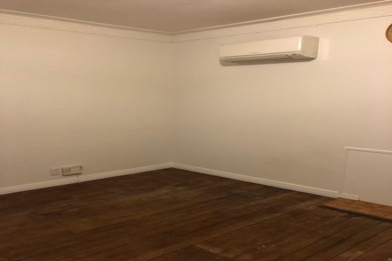 Photo of property in 16 Brussels Street, Miramar, Wellington, 6022