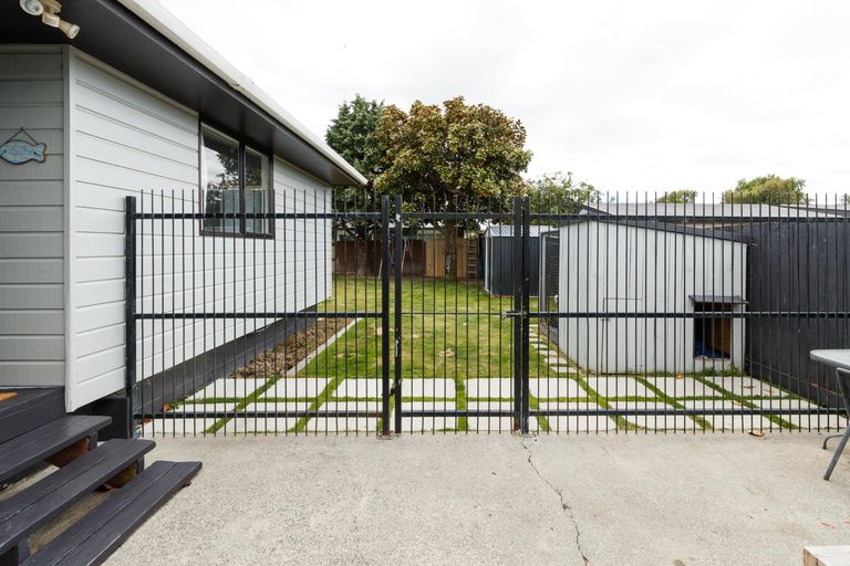 Photo of property in 6 Mercury Street, Milson, Palmerston North, 4414