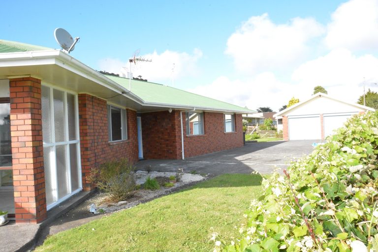 Photo of property in 3090 Mountain Road, Midhirst, Stratford, 4394