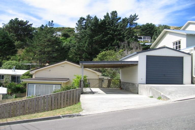 Photo of property in 13 Albert Street, Island Bay, Wellington, 6023