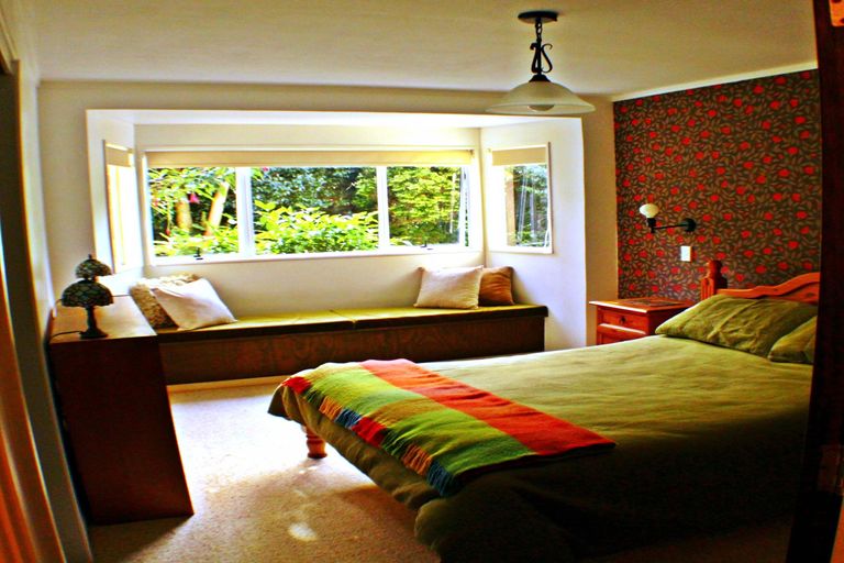 Photo of property in 55 Branch Road, Highlands Park, New Plymouth, 4312