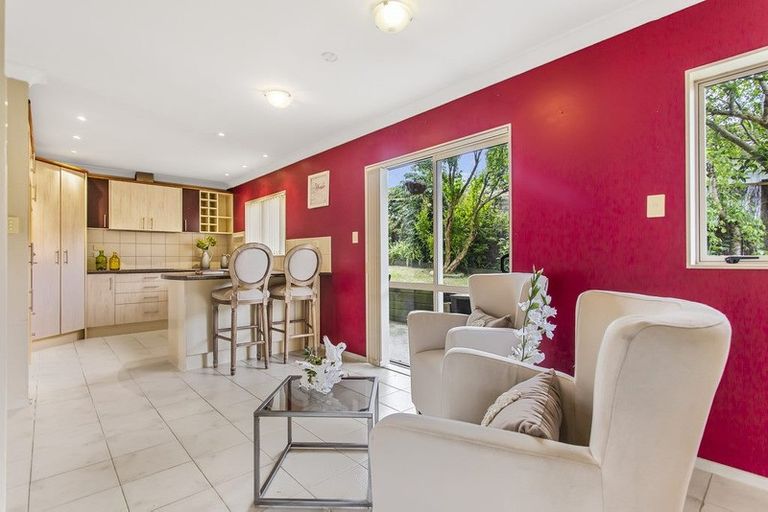 Photo of property in 11 Bean Place, Mount Wellington, Auckland, 1060