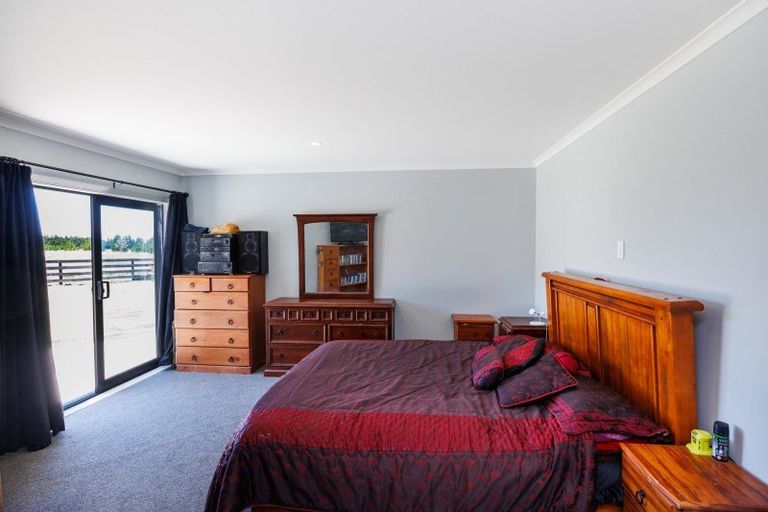 Photo of property in 269 Hoihere Road, Tiakitahuna, Palmerston North, 4477