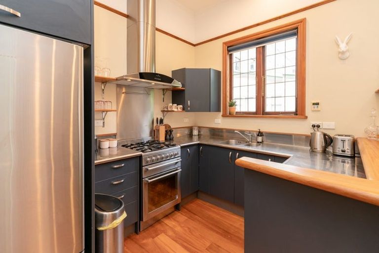 Photo of property in 366a Tinakori Road, Thorndon, Wellington, 6011