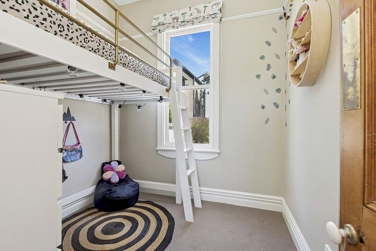 Photo of property in 8 Stanley Street, Berhampore, Wellington, 6023