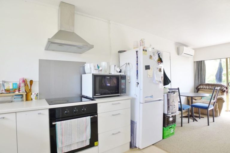 Photo of property in 8/126 Lynwood Road, New Lynn, Auckland, 0600