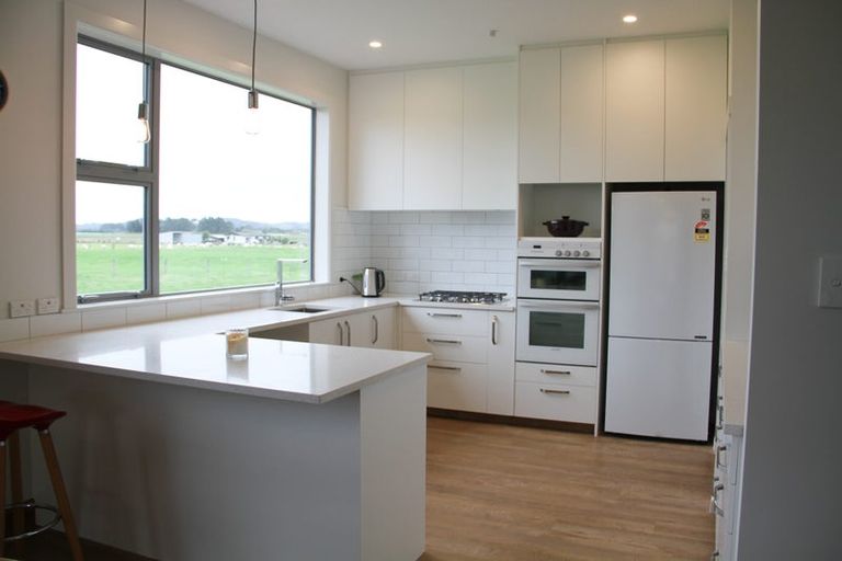 Photo of property in 8 Peace Street, Tuatapere, 9620