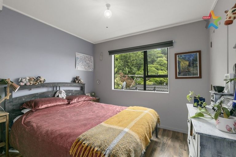 Photo of property in 3/4 Dowse Drive, Maungaraki, Lower Hutt, 5010