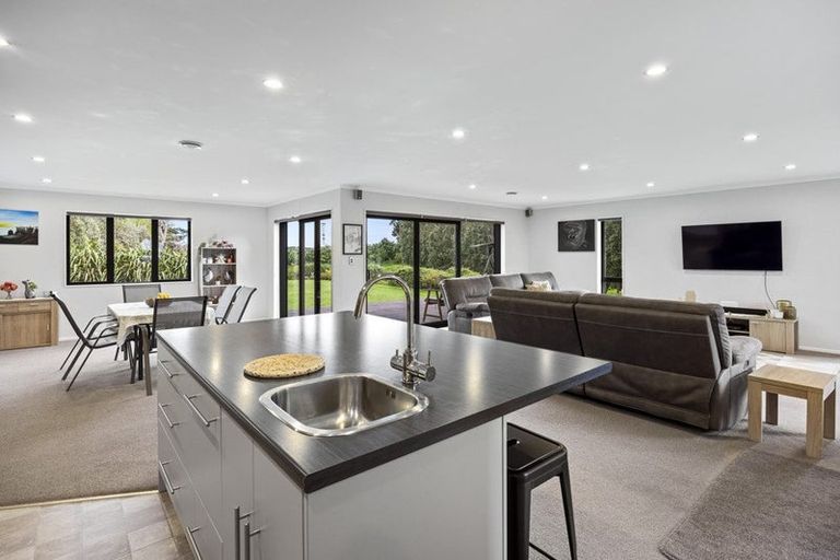 Photo of property in 197c Turuturu Road, Hawera, 4674