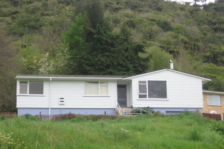 Photo of property in 2 Takahe Place, Selwyn Heights, Rotorua, 3015