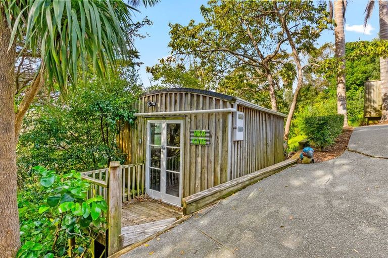 Photo of property in 417 Leigh Road, Whangateau, 0985