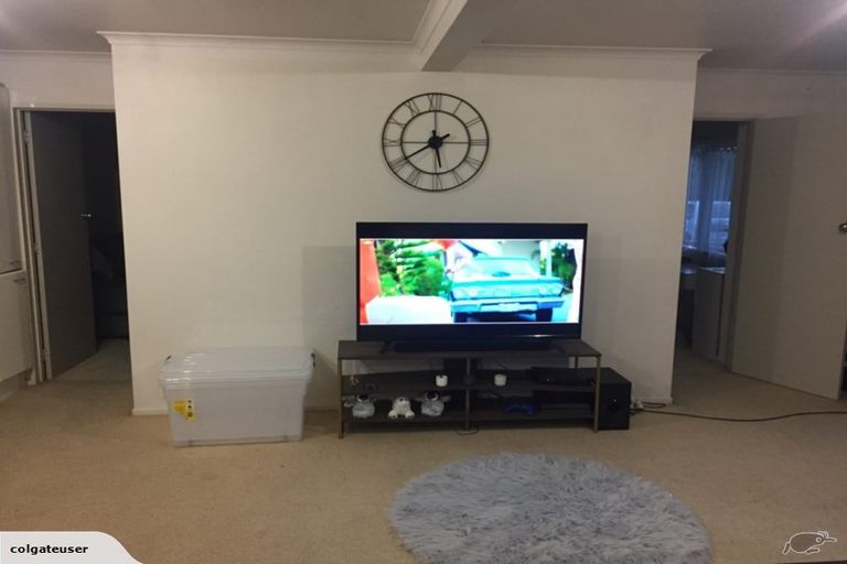 Photo of property in 1/422 Hibiscus Coast Highway, Orewa, 0931