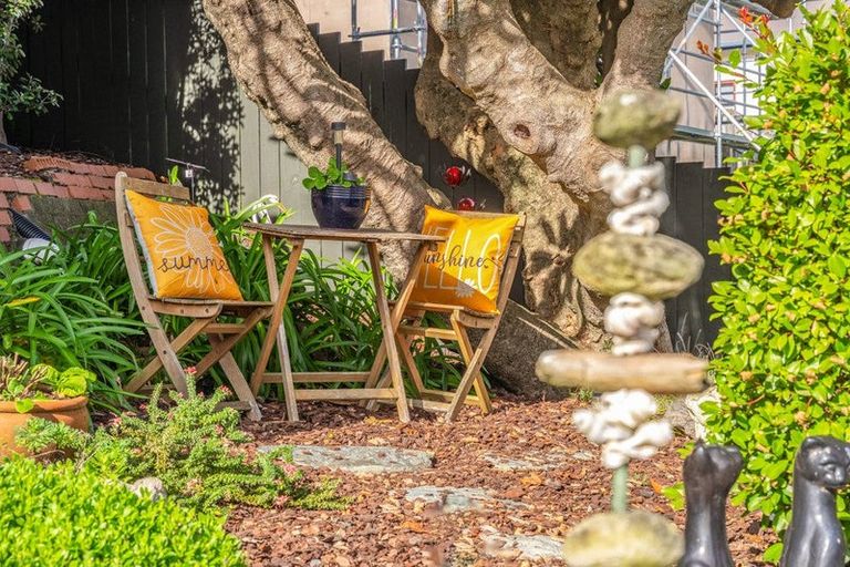 Photo of property in 33 Wharemauku Road, Raumati Beach, Paraparaumu, 5032