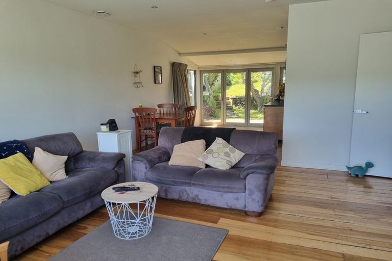 Photo of property in 21 Fernhill Terrace, Wadestown, Wellington, 6012