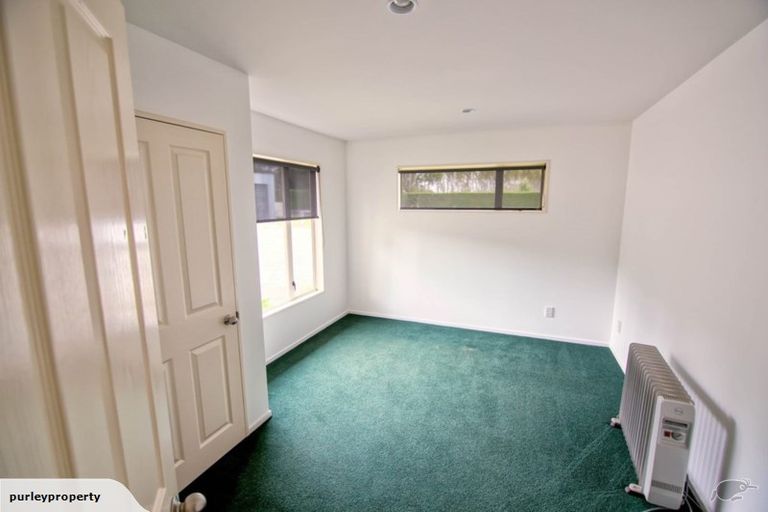Photo of property in 24 Crawford Road, Belfast, Christchurch, 8051