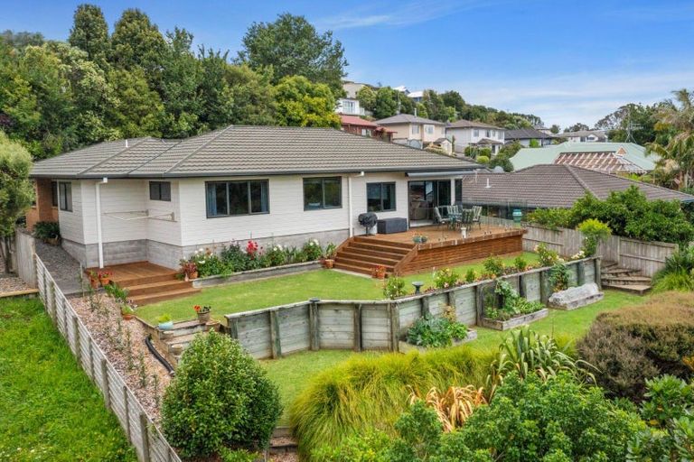 Photo of property in 58 Waipuna Grove, Welcome Bay, Tauranga, 3112
