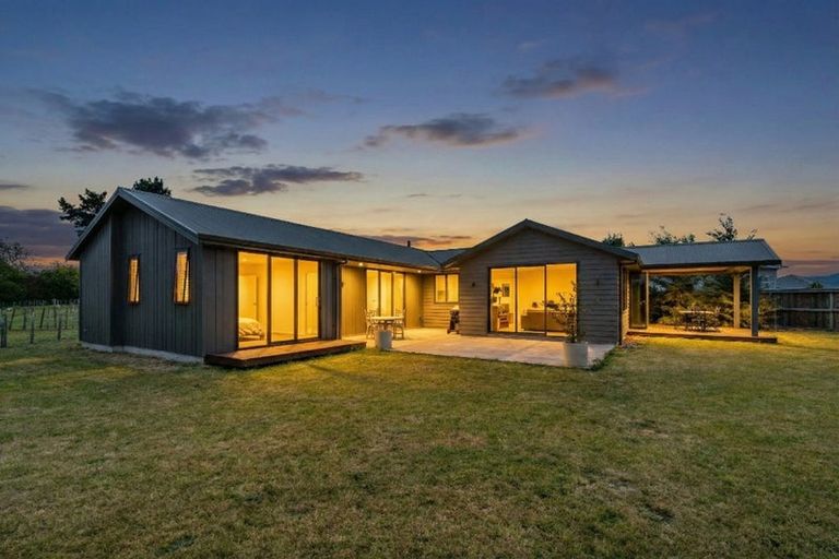 Photo of property in 3 Old Orchard Road, Solway, Masterton, 5810