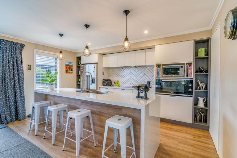 Photo of property in 11 Lakeland Avenue, Twizel, 7901