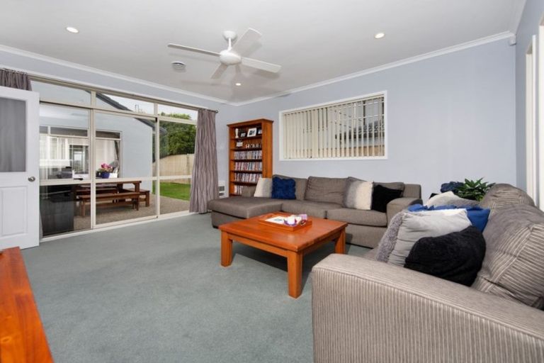 Photo of property in 31 William Gamble Drive, Greenhithe, Auckland, 0632