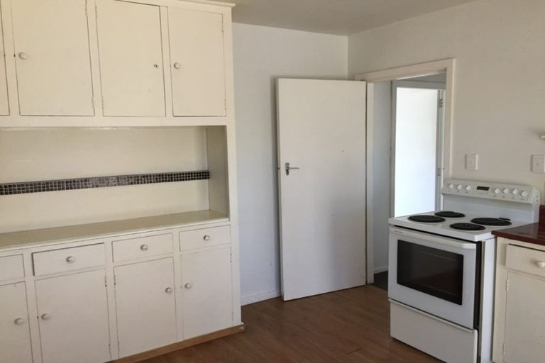 Photo of property in 4/9a Curletts Road, Sockburn, Christchurch, 8042