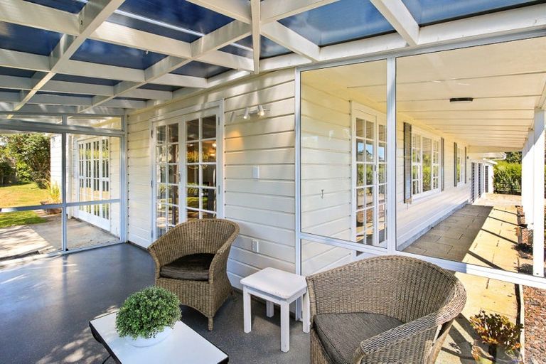 Photo of property in 234 Kawiu Road, Levin, 5510