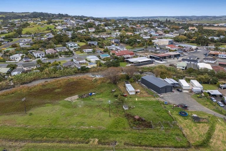 Photo of property in 21 Stewart Street, Helensville, 0800