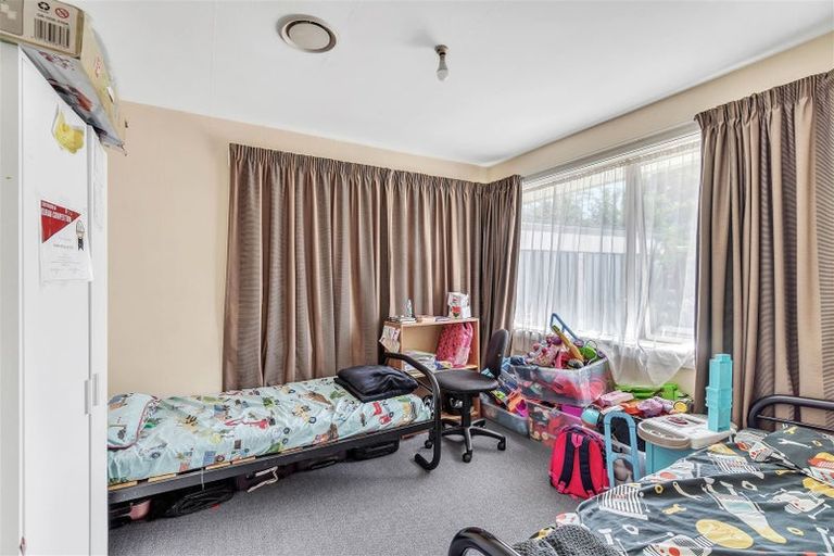 Photo of property in 2/46 Lochee Road, Upper Riccarton, Christchurch, 8041