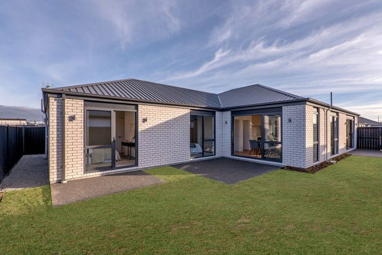Photo of property in 12 Croucher Street, Kaiapoi, 7630