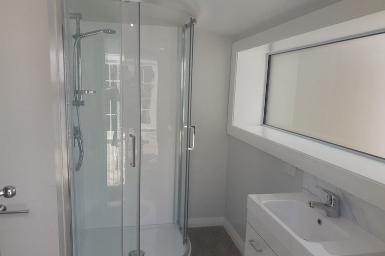 Photo of property in 126 Wallace Street, Mount Cook, Wellington, 6021