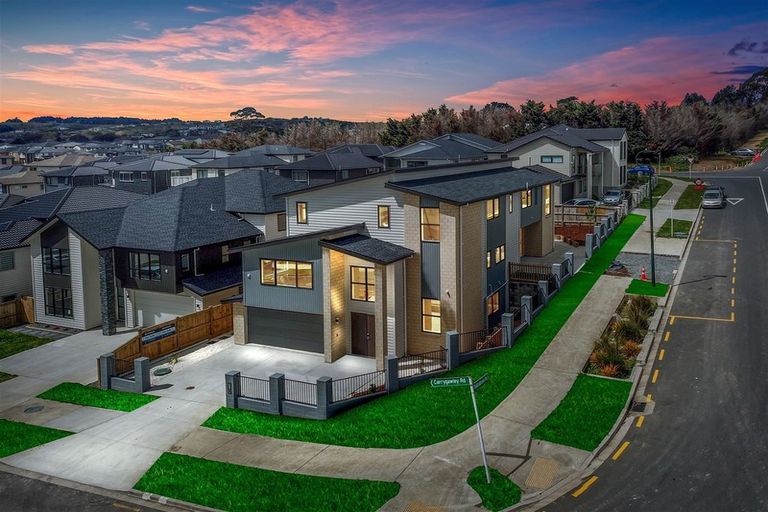 Photo of property in 24 Carrygawley Road, Flat Bush, Auckland, 2019