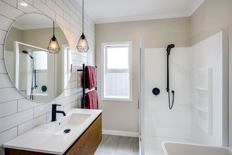 Photo of property in 20 Pukaki Place, Poraiti, Napier, 4112