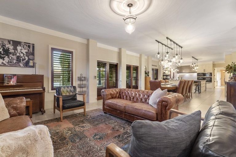 Photo of property in 17 Pararekau Road, Karaka, Papakura, 2580