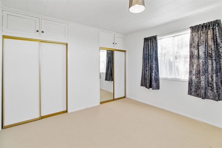 Photo of property in 11 Cameron Street, Waimate, 7924