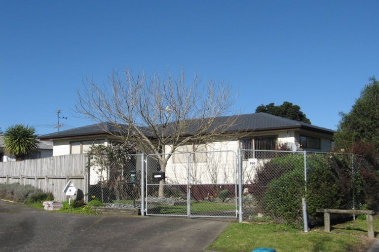 Photo of property in 8 Tilbrook Place, Papakura, 2110