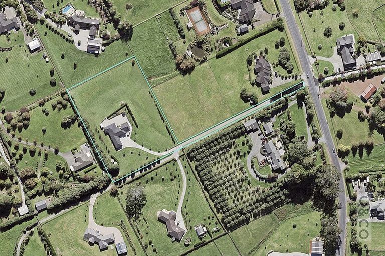 Photo of property in 289 Old North Road, Kumeu, 0892