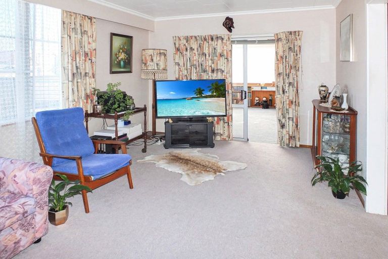 Photo of property in 23 Seabury Avenue, Foxton Beach, Foxton, 4815