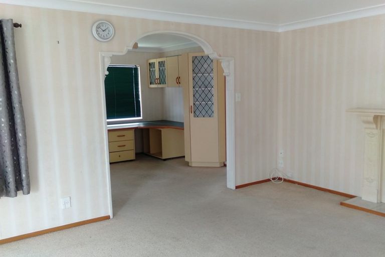 Photo of property in 4 Clendon Court, Roslyn, Palmerston North, 4414