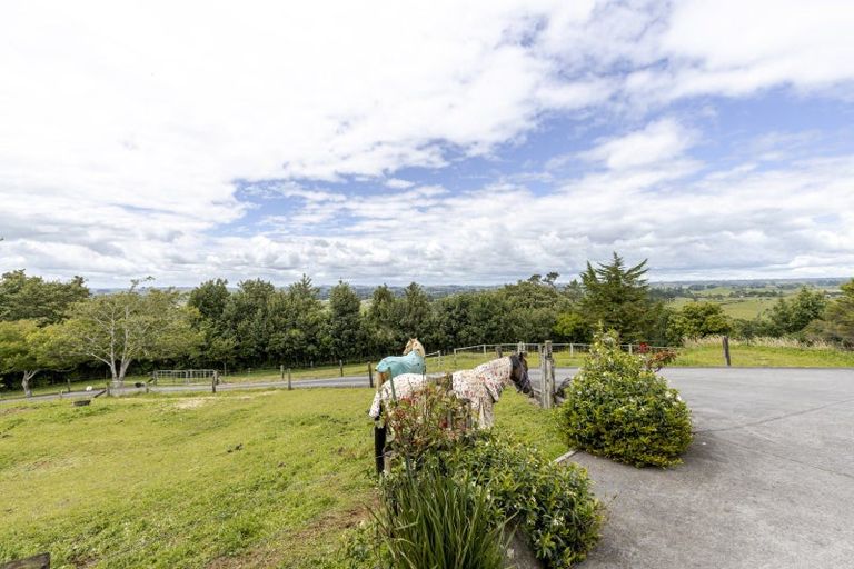 Photo of property in 287 Lincoln Road, Inglewood, 4389