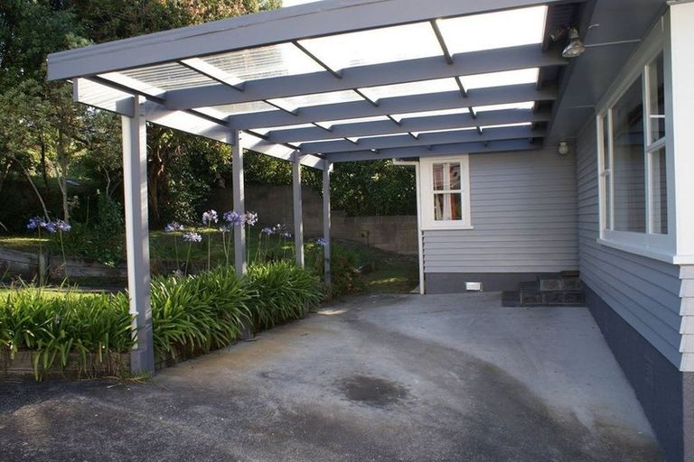 Photo of property in 7 Acacia Road, Torbay, Auckland, 0632