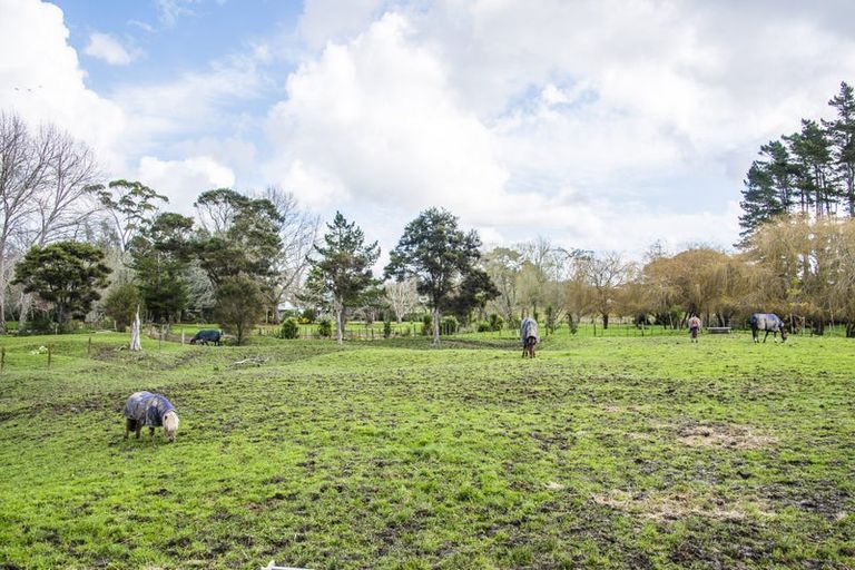 Photo of property in 25 Bawden Road, Dairy Flat, Albany, 0792