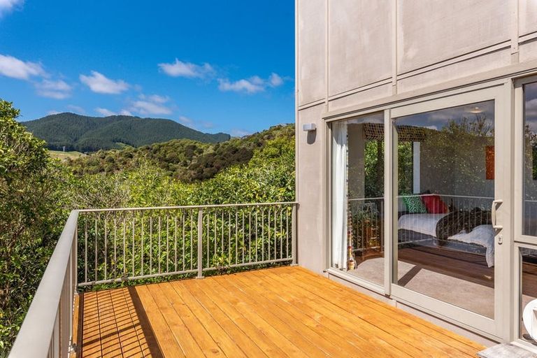 Photo of property in 6 Ocean Vista Lane, Paraparaumu, 5032
