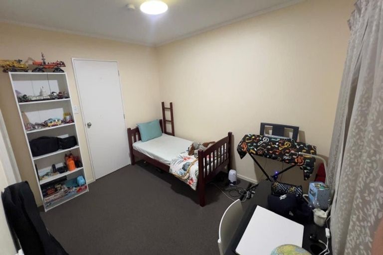 Photo of property in 8a Kentwood Drive, Woodridge, Wellington, 6037