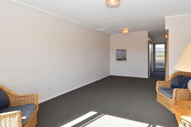 Photo of property in 8/45 Kenderdine Road, Papatoetoe, Auckland, 2025