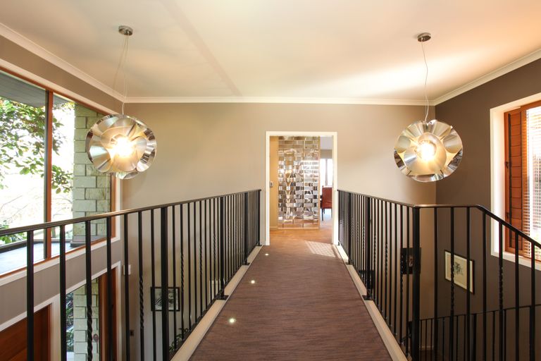 Photo of property in 1 Lorenzen Bay Road, Raglan, 3225