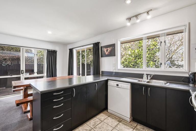 Photo of property in 2/74 Russley Road, Russley, Christchurch, 8042