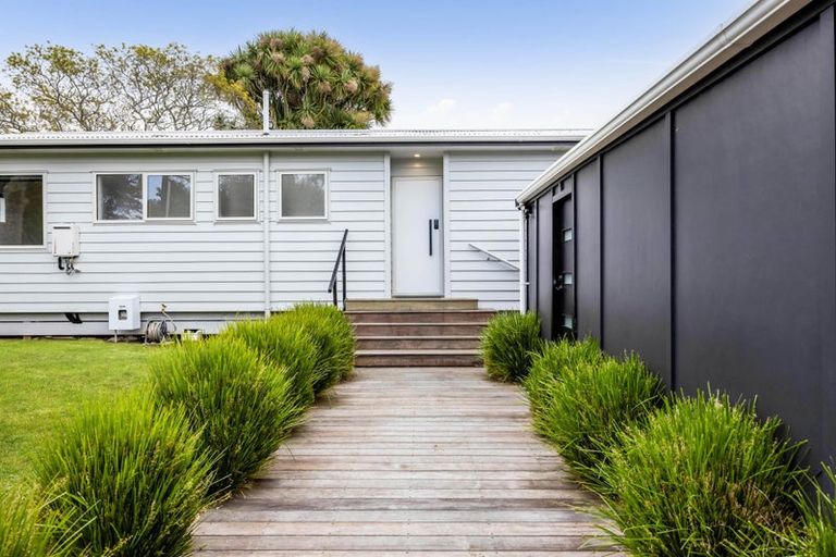 Photo of property in 56 Warwick Road, Stratford, 4332