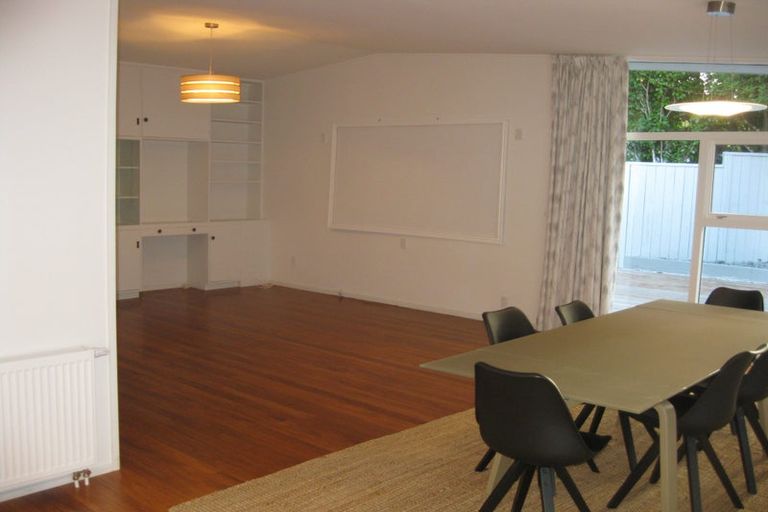 Photo of property in 15 Fancourt Street, Karori, Wellington, 6012