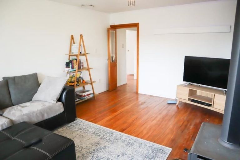 Photo of property in 12 Manor Place, Bryndwr, Christchurch, 8053